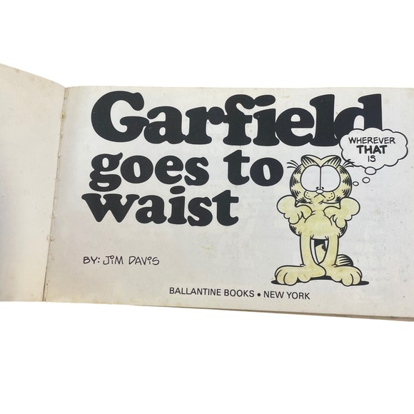 Vtg Garfield Goes to Waist Comic Jim Davis 18th Book FIRST EDITION 1990  READ - Picture 7 of 16